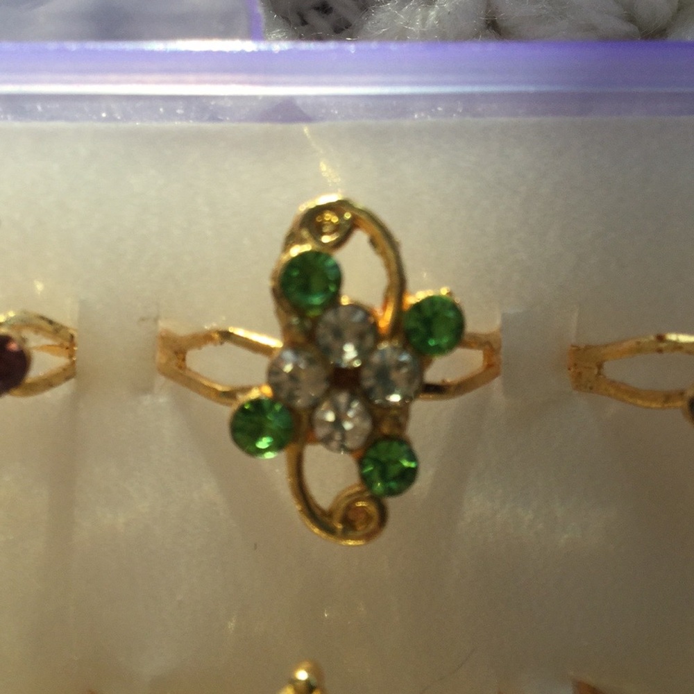 Fashion ring